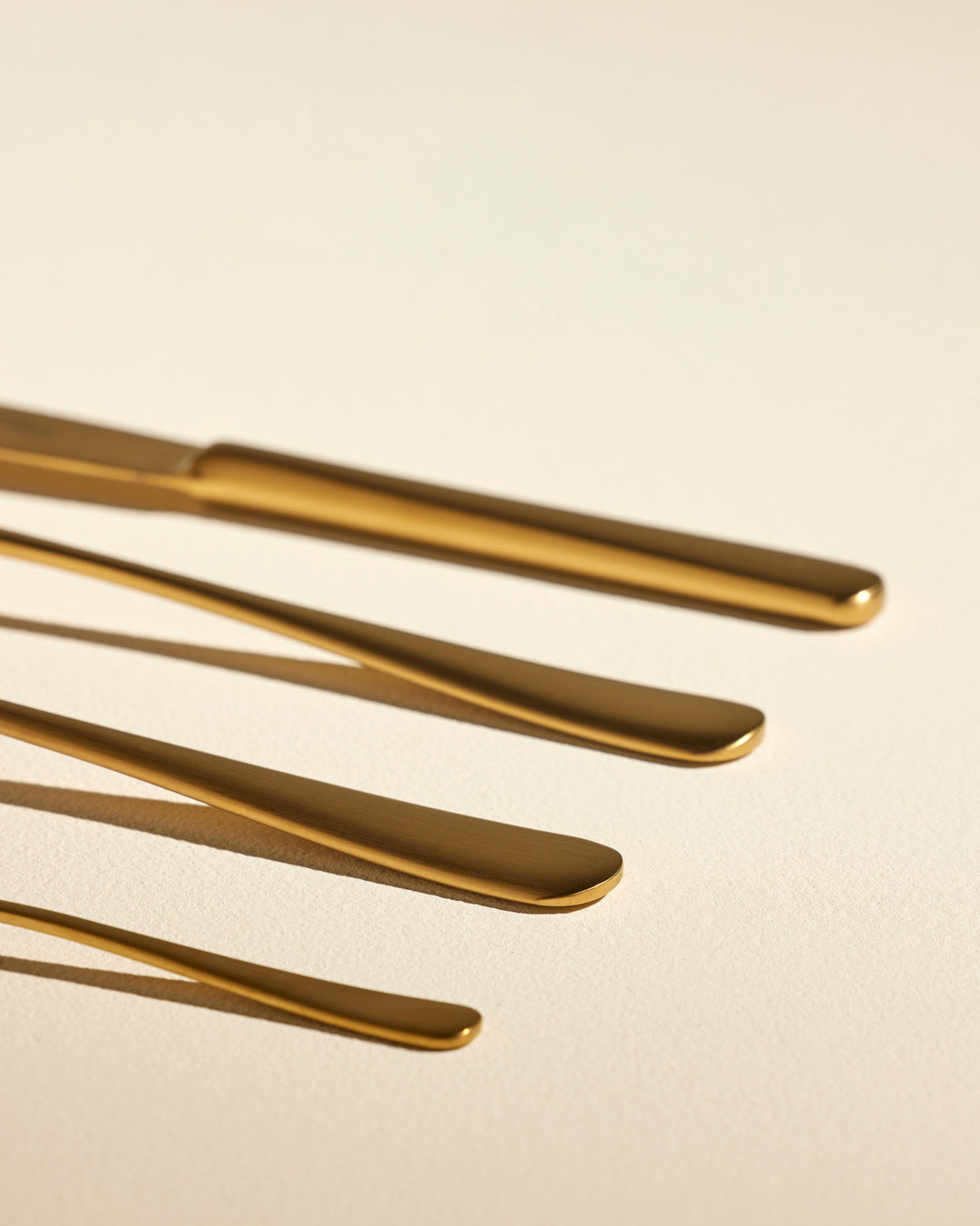 Coffret de Couverts Dorés